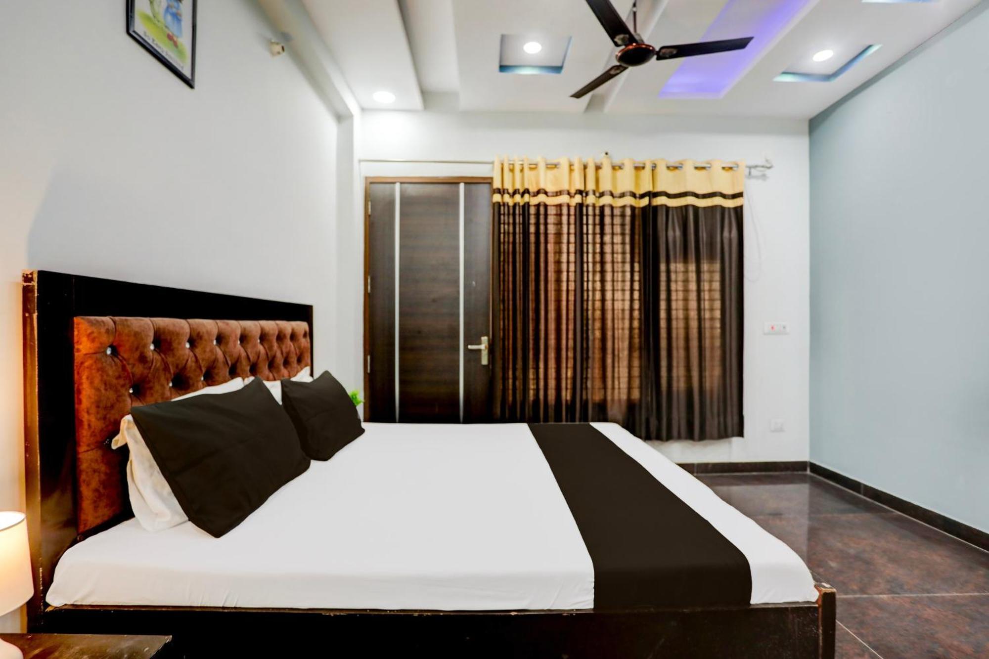 Hotel O Grand Epic Inn Noida Exteriör bild