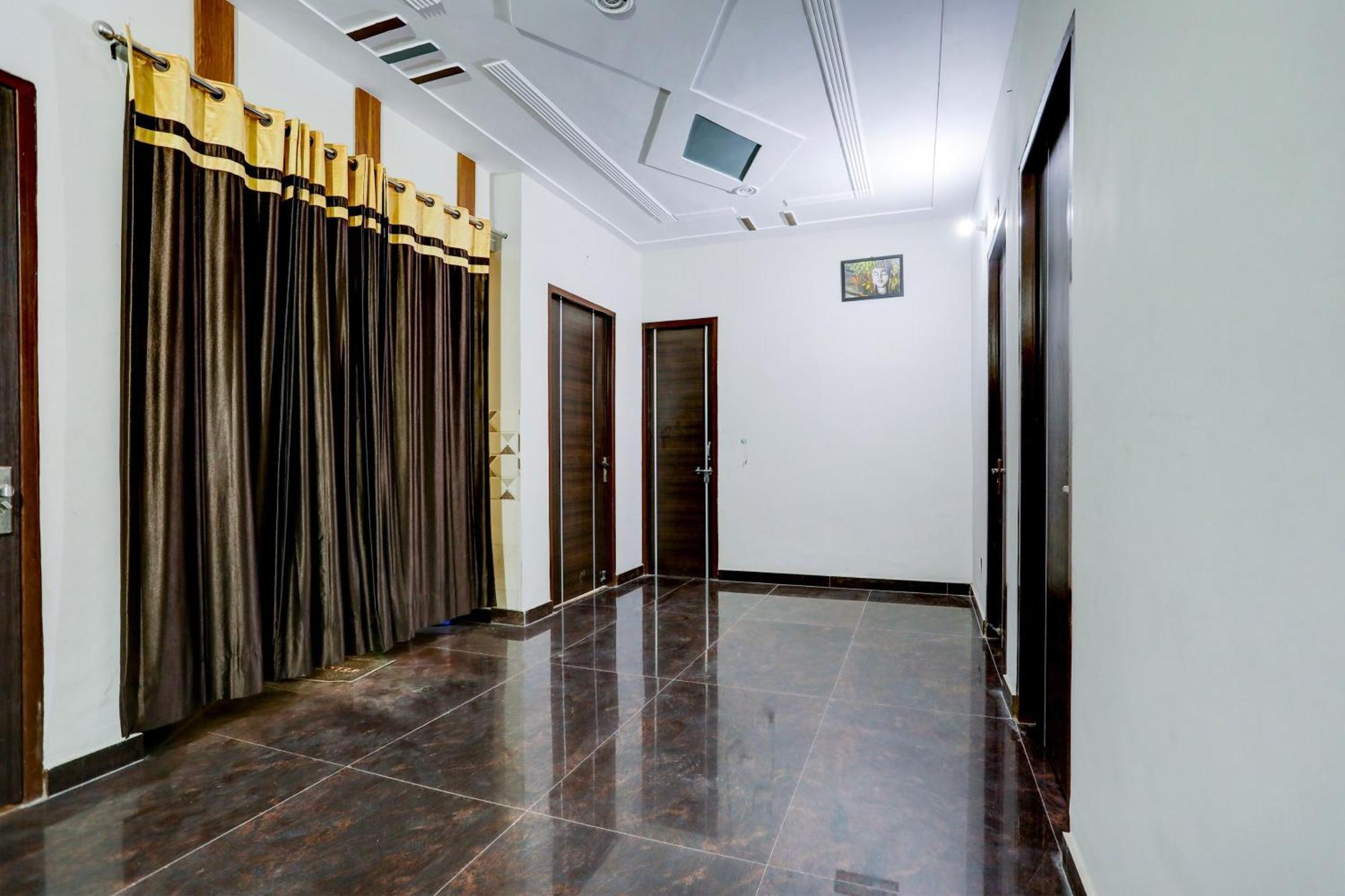 Hotel O Grand Epic Inn Noida Exteriör bild