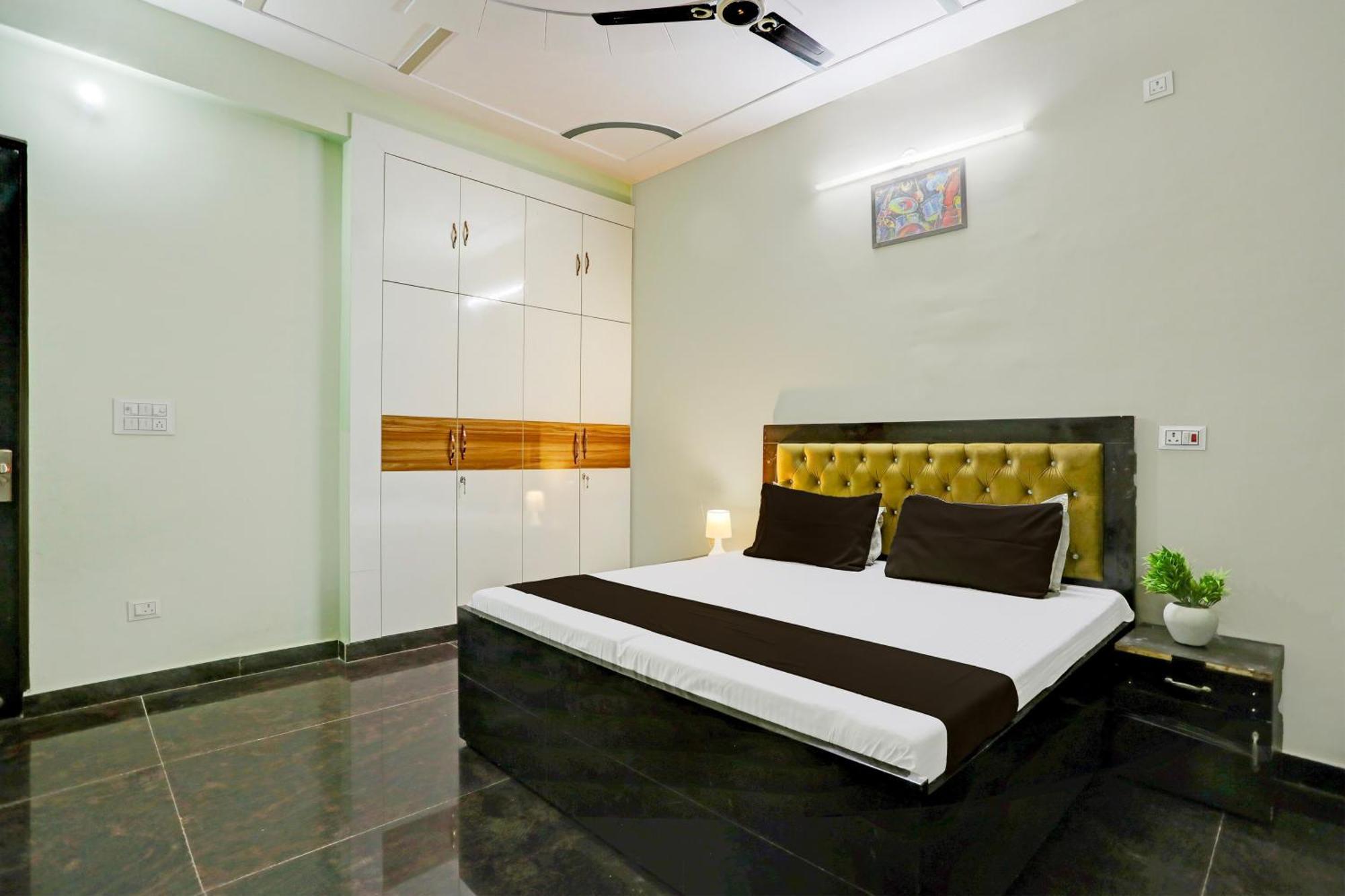 Hotel O Grand Epic Inn Noida Exteriör bild