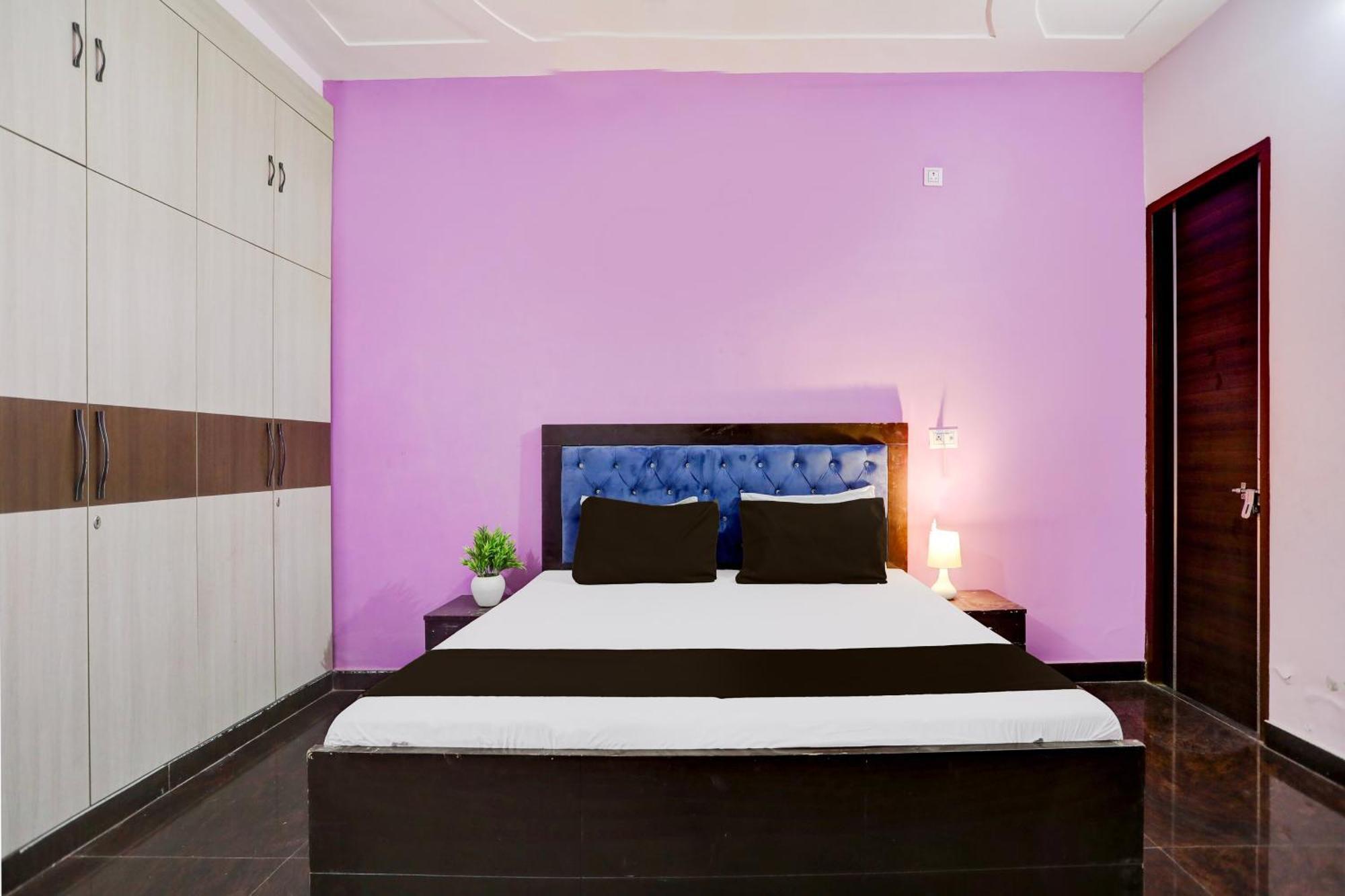 Hotel O Grand Epic Inn Noida Exteriör bild